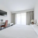 Hotiday Collection - Hotel Porto Cervo